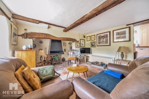 Sitting Room- click for photo gallery